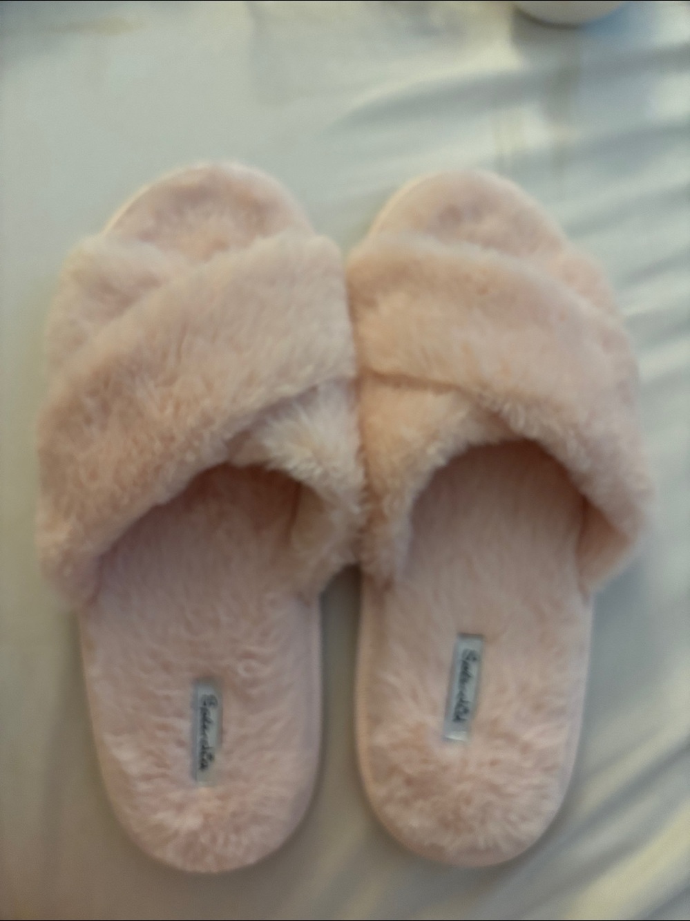 Splendid Light Pink Fuzzy Crisscross Slide Slippers